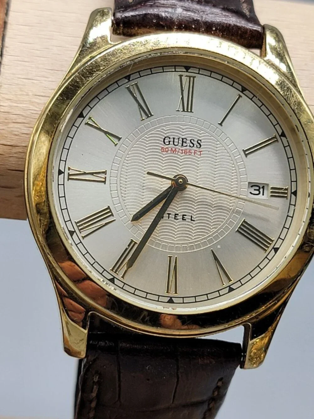 Guess Steel Mens Watch 39mm Gold Plated Case 7.25